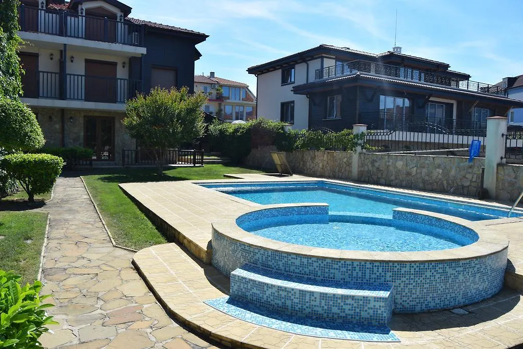 Paradise Bay Villas Sozopol