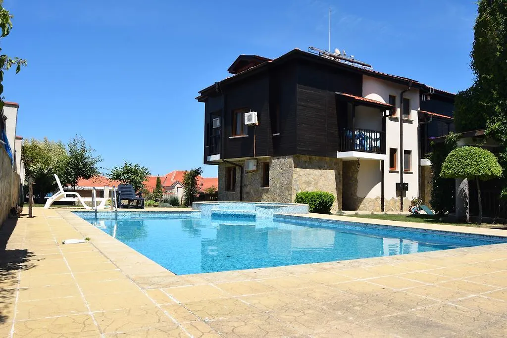 Paradise Bay Villas Sosopol