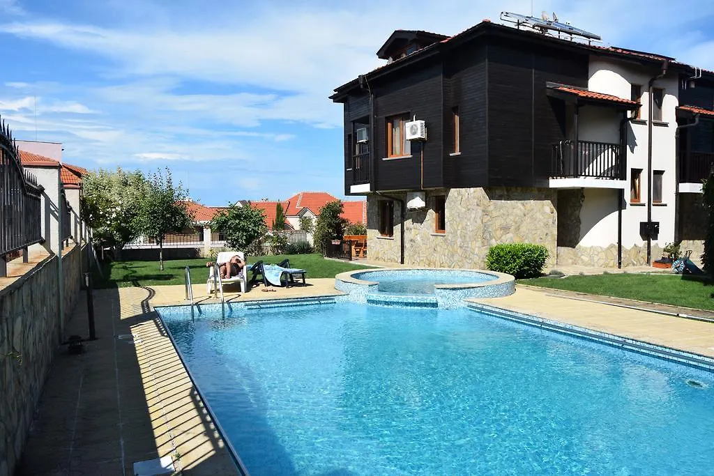 Paradise Bay Villas Sozopol